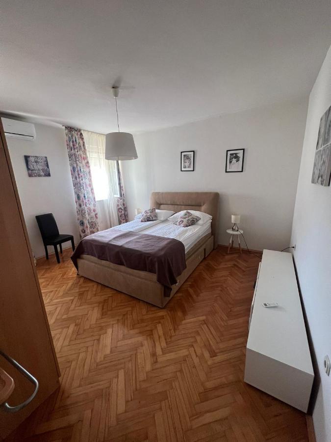 Lili Family Apartament *
