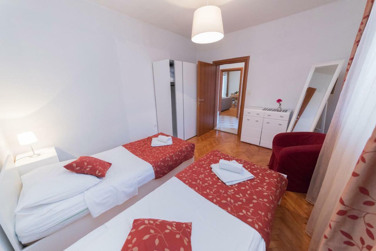 Lili Family Apartament *