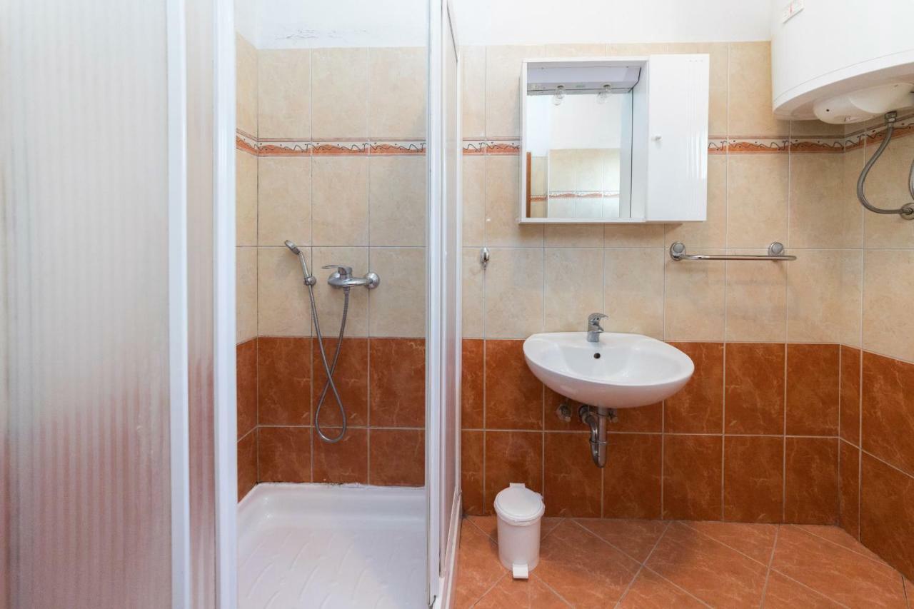 Lili Family Apartment Zadar